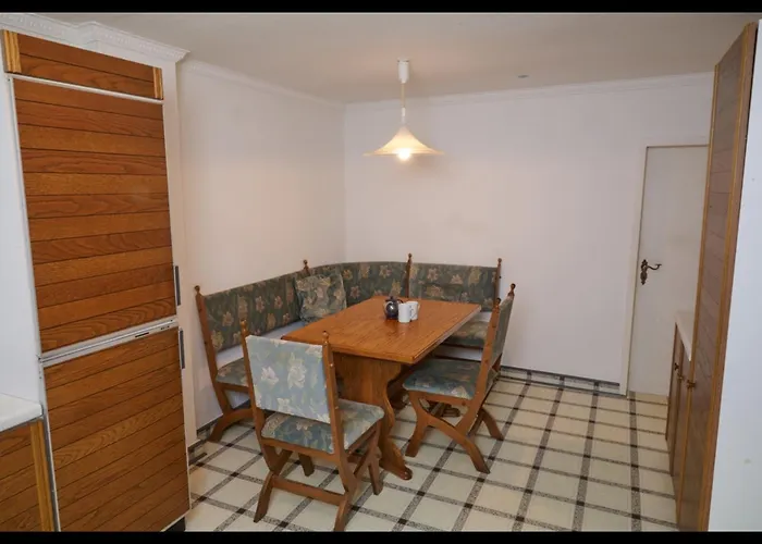 Vakantiehuis Schoene Mit Billard